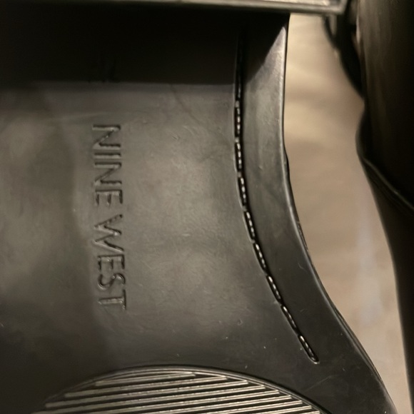 Nine West ankle boots with embellishments - Picture 10 of 11
